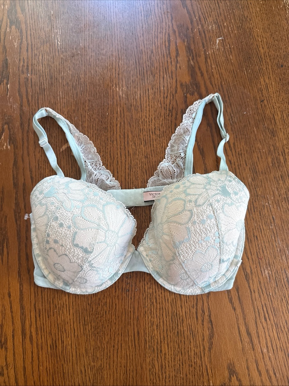 Victorias Secret Lightly Lined Demi size 36 DBlue Lace Flowers